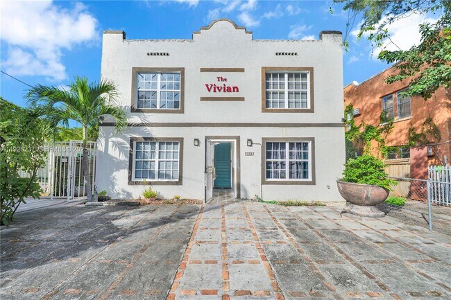 property at 963 SW 6th St