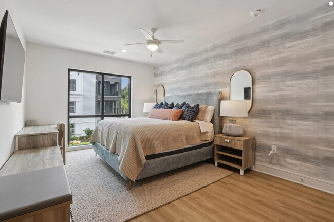 Paros Vineland Apartments in Orlando, FL - Foto de edificio - Building Photo