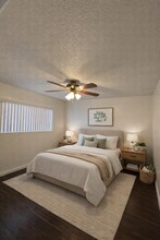 911 E 10th St, Unit 2 in Long Beach, CA - Building Photo - Building Photo