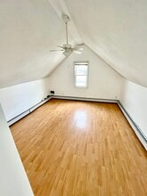 41 Alto St, Unit 2 in Cranston, RI - Building Photo - Building Photo