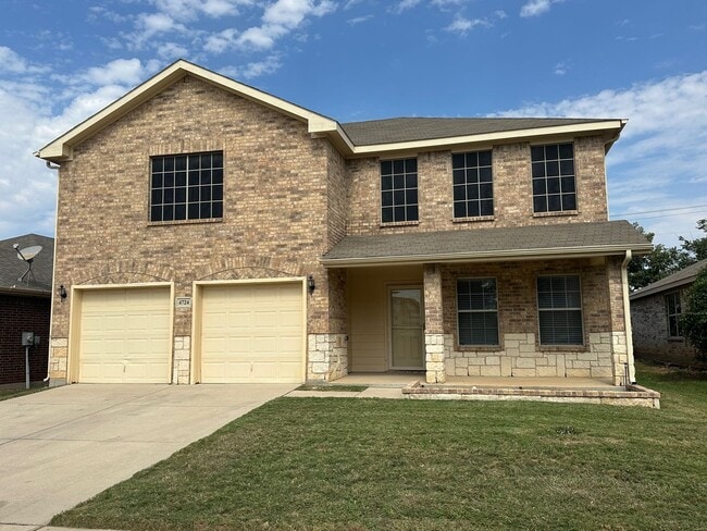 property at 4724 Blue Top Dr