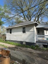 347 N Stone St in Decatur, IL - Building Photo - Building Photo