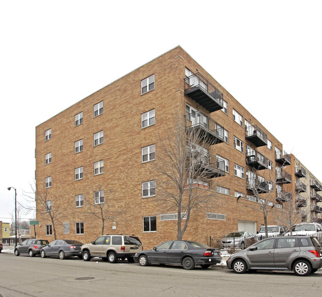 2525 W Bryn Mawr Ave in Chicago, IL - Building Photo - Building Photo