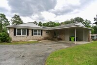 2129 Neuse Cliffs Cir photo'