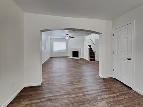 11731 Rolling Stream Dr in Tomball, TX - Building Photo - Building Photo