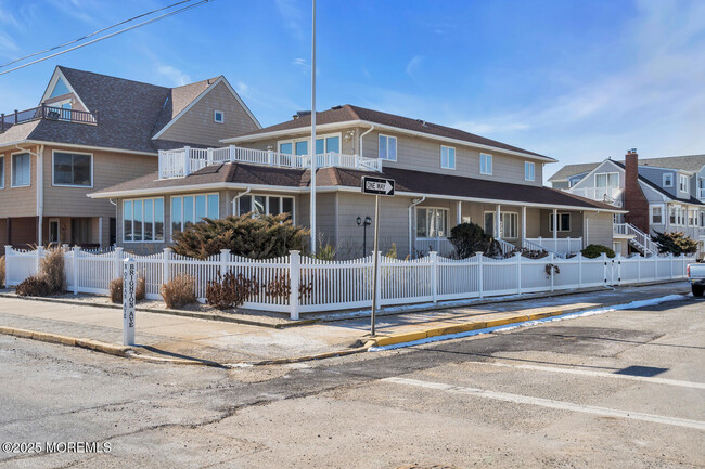 115 N Ocean Ave in Seaside Park, NJ - Building Photo - Building Photo