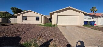 1276 S Pagent Ave in Yuma, AZ - Building Photo