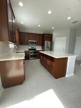 1152 Narcoossee Del Sol Blvd in St. Cloud, FL - Building Photo - Building Photo