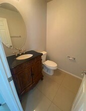 16632 ESCAVERA St in Lake Elsinore, CA - Building Photo - Building Photo