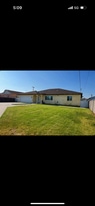 1019 W Arbutus St in Compton, CA - Building Photo