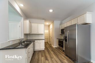 135 Hillview Dr in Angier, NC - Building Photo - Building Photo