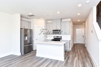 429 Ellis Mill St in Simpsonville, SC - Building Photo - Building Photo