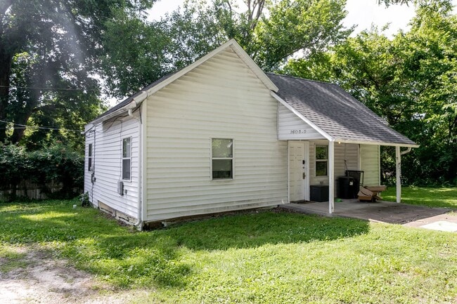 1605 Hinkson Ave in Columbia, MO - Building Photo - Building Photo