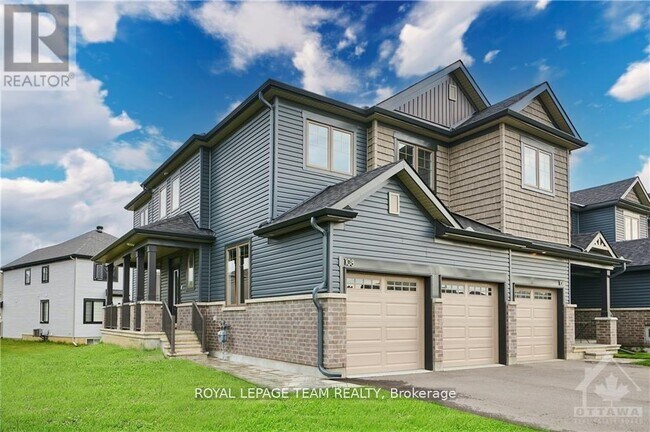 108 Wabikon Cres in Ottawa, ON - Building Photo - Building Photo