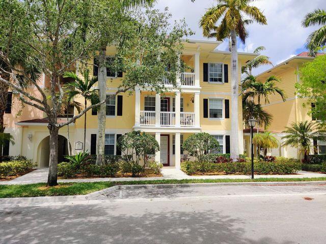 property at 224 Murcia Dr