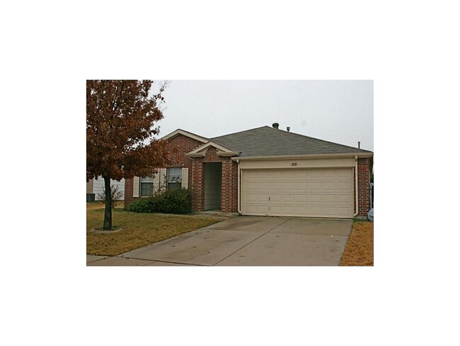 1009 Greenbend Dr