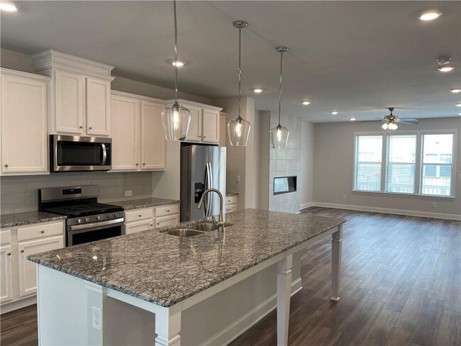 2483 Scarlet Maple Alley