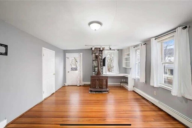 118 Bernon St in Providence, RI - Building Photo - Building Photo