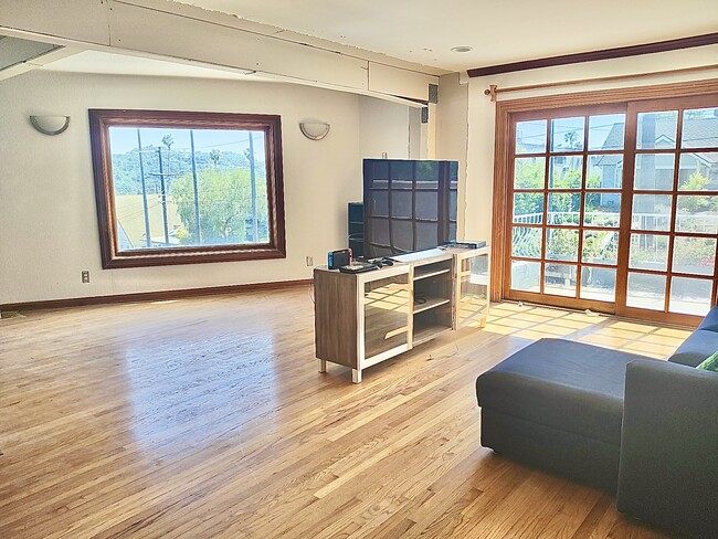 property at 5903 Terrace Dr