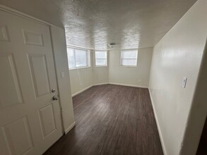 29 E 300 N, Unit A in Saint George, UT - Building Photo - Building Photo