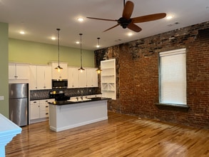 411 Union St in Jonesboro, AR - Foto de edificio - Building Photo