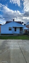 20115 Libby Rd in Maple Heights, OH - Building Photo - Building Photo