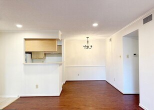 1523 Lincoln Way in McLean, VA - Building Photo - Building Photo