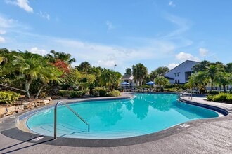 ARIUM Valencia Gardens in Orlando, FL - Foto de edificio - Building Photo