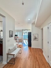 203 Hackensack Plank Rd, Unit 5A in Weehawken, NJ - Foto de edificio - Building Photo