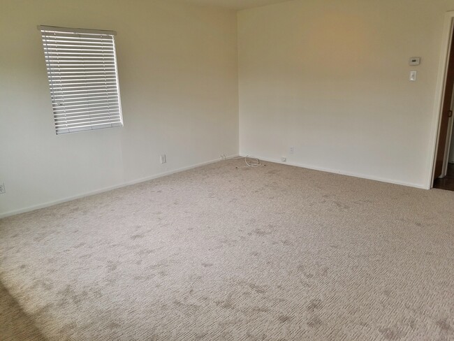 15242 Wilkie S Ave in Gardena, CA - Building Photo - Building Photo