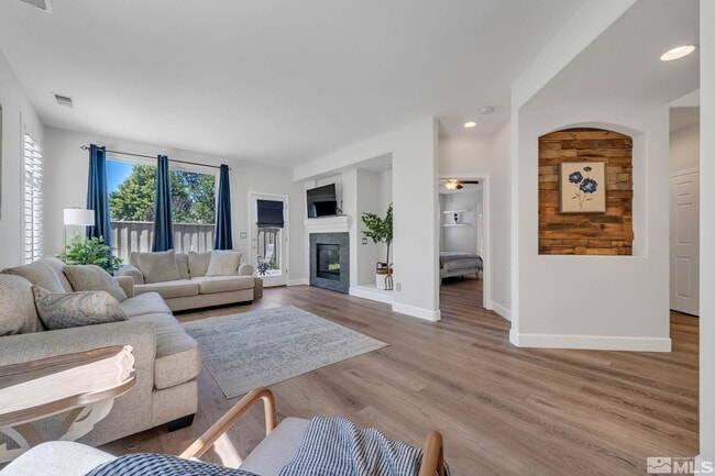 property at 10459 Summershade Ln