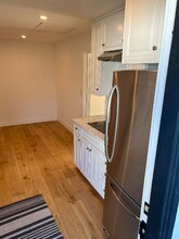 809 N Brighton St in Burbank, CA - Building Photo - Building Photo