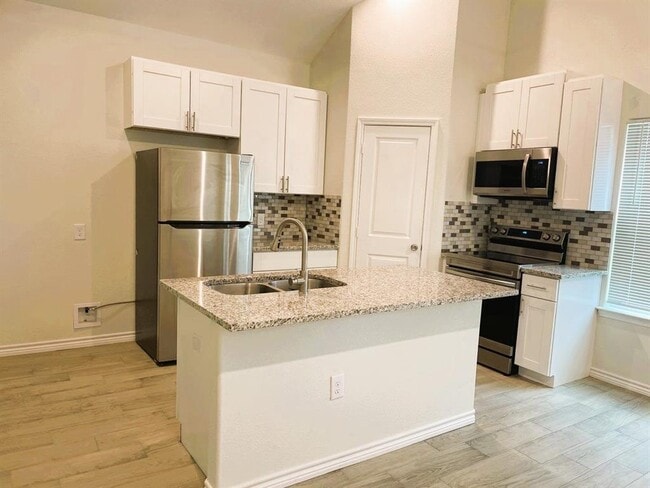 16680 E Dounreay St in Montgomery, TX - Building Photo - Building Photo