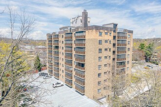 The Kentwood in Arlington, MA - Building Photo - Building Photo