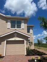 2971 Citrus St in Naples, FL - Building Photo