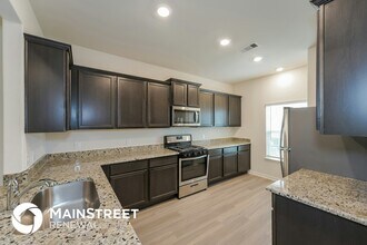 21083 Titian Dr. in Magnolia, TX - Building Photo - Building Photo