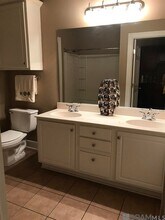 10600 Lakes Blvd in Baton Rouge, LA - Building Photo - Building Photo