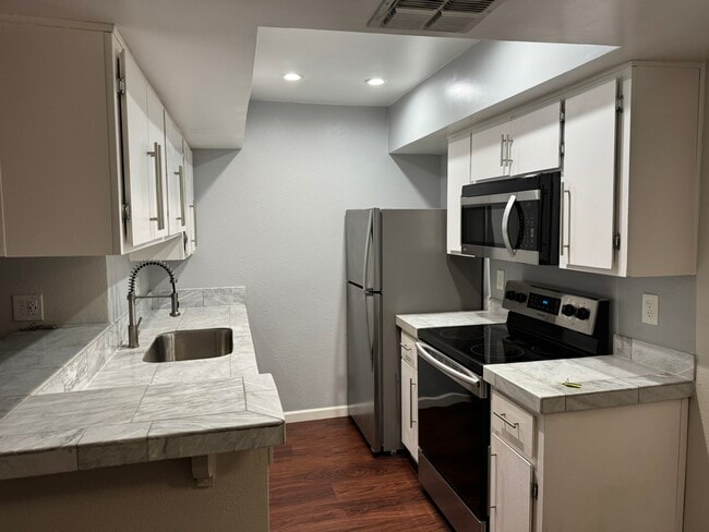 property at 4444 E Paradise Village Pky N