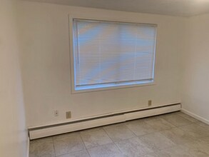 312 4th Ter, Unit 312B in Smithville, MO - Building Photo - Building Photo