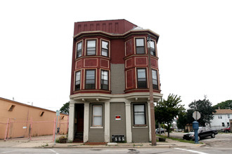 603 S 5th St in Milwaukee, WI - Building Photo - Building Photo