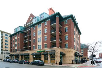 Wing Street Condominium in Arlington Heights, IL - Building Photo - Building Photo