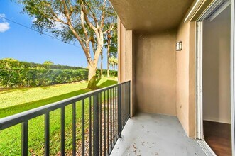 15105 Michelangelo Blvd, Unit 106 in Delray Beach, FL - Foto de edificio - Building Photo