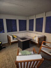 8488 Barbara Dr in Mentor, OH - Building Photo - Building Photo