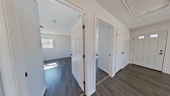 1821 Detters Mill Rd in Dover, PA - Building Photo - Building Photo