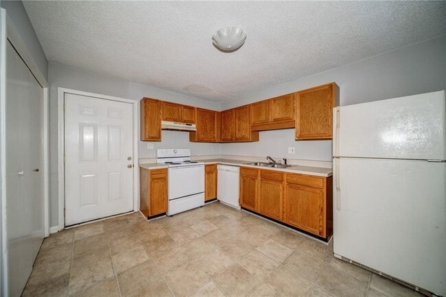 4355 E Paulding Dr in Dallas, GA - Building Photo - Building Photo