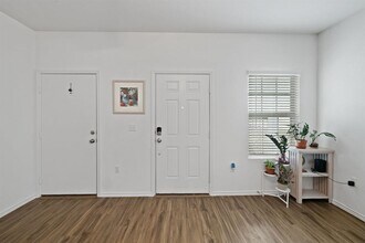 7116 Spirit Hill Rd in Austin, TX - Building Photo - Building Photo