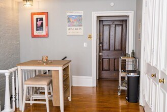 4628 McPherson Ave, Unit 1 w in St. Louis, MO - Foto de edificio - Building Photo