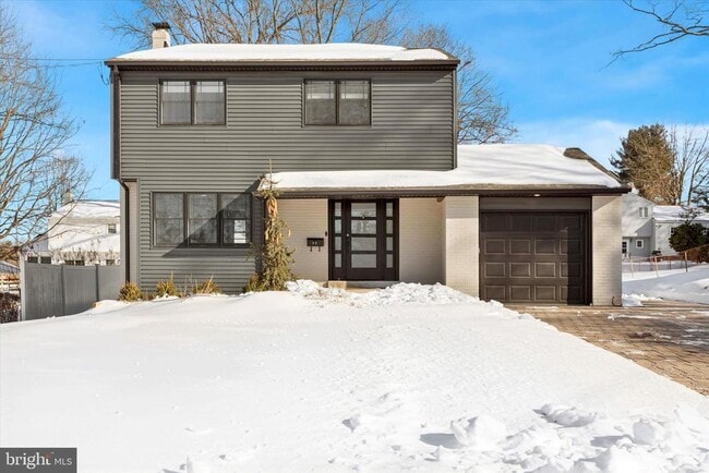 property at 17 McLaughlin Dr