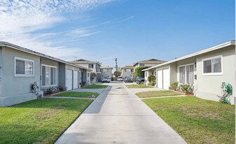 Denker Avenue Apartment Homes in Gardena, CA - Building Photo