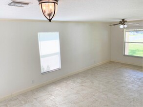 11978 Donlin Dr in Wellington, FL - Building Photo - Building Photo